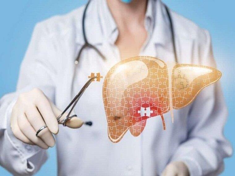 NHẬU TRIỀN MIÊN ĐÀN ÔNG DỄ BỊ UNG THƯ GAN